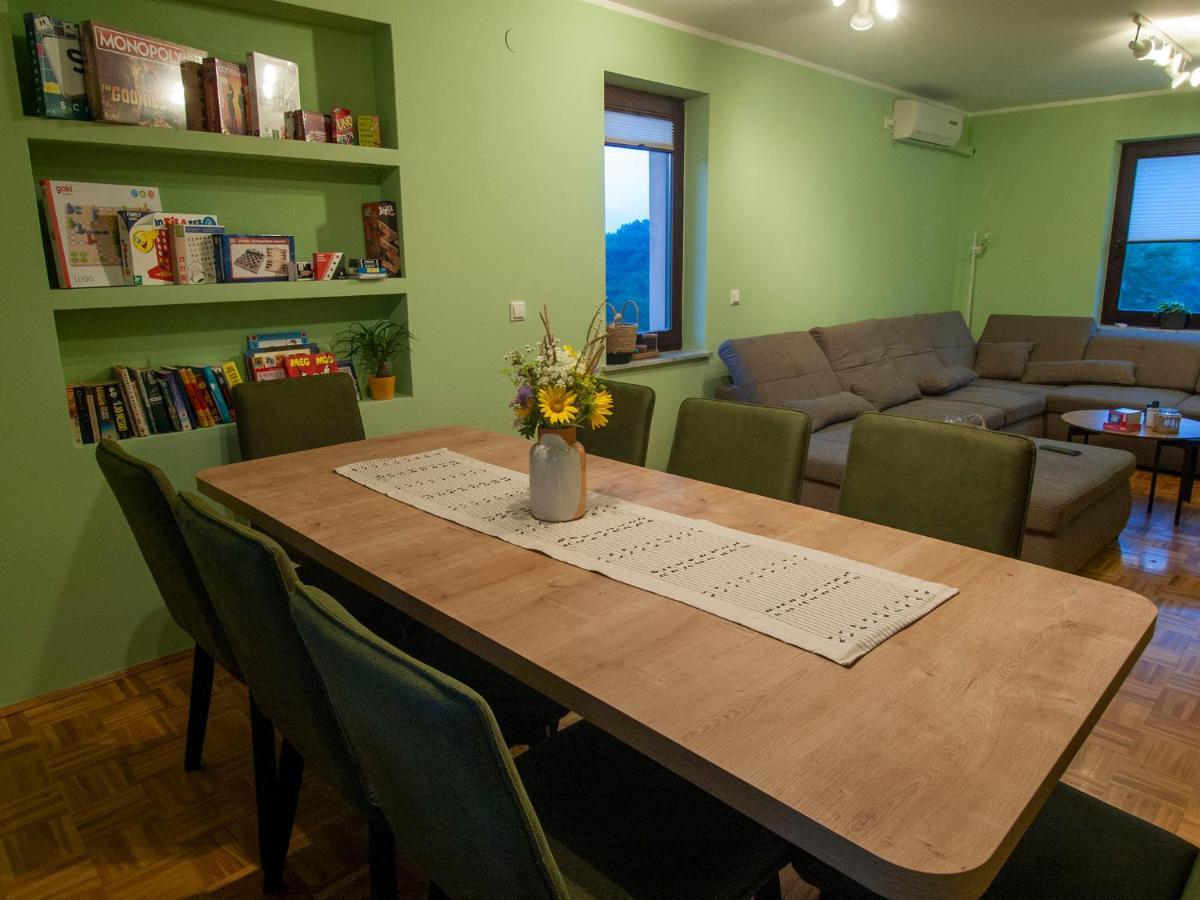 Holiday House Zarja - With Sauna And Hot Tub Bizeljsko 外观 照片